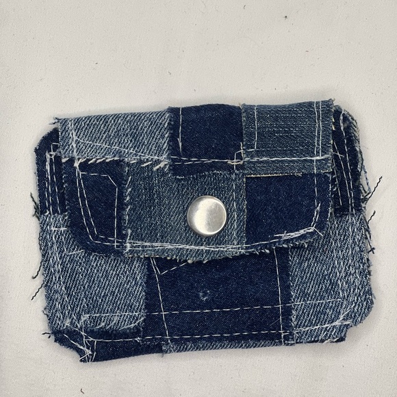Handmade Denim Card Holder - Picture 4 of 7